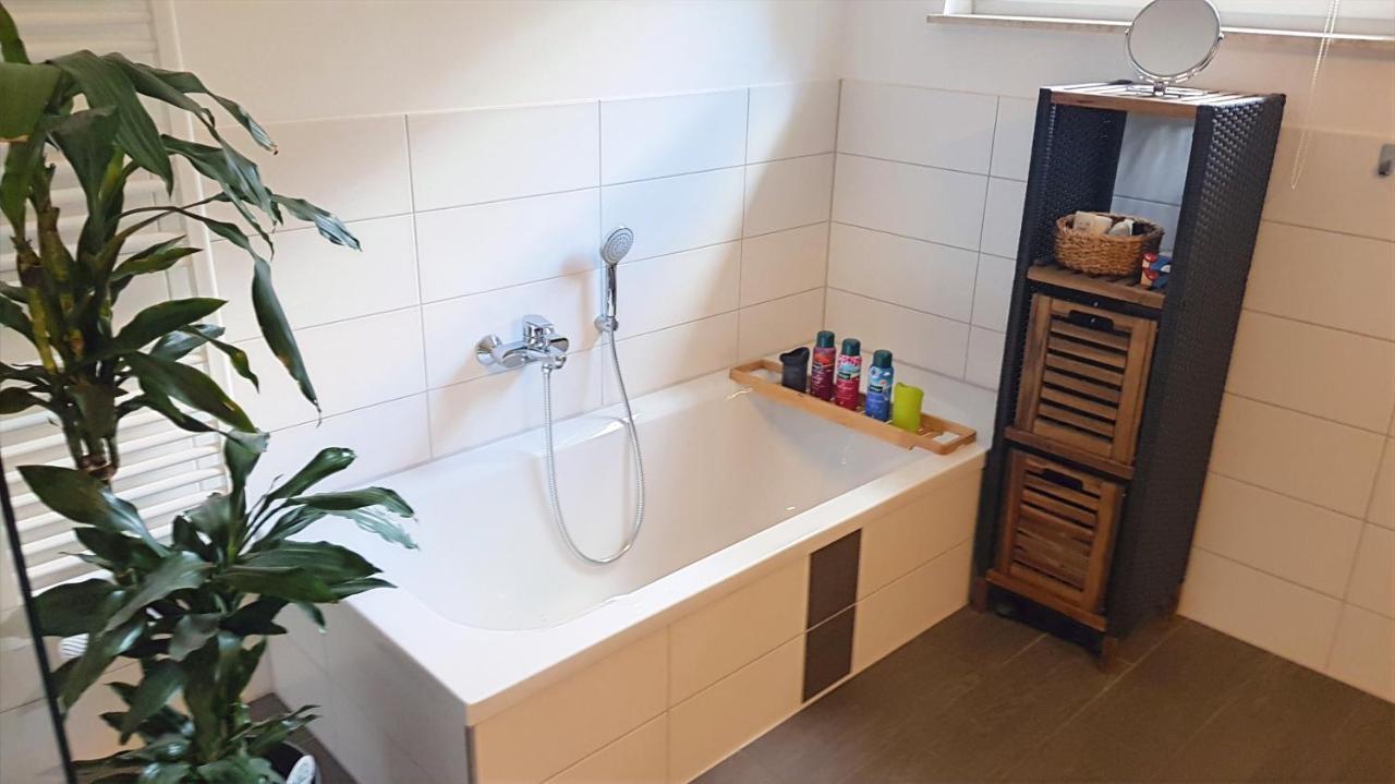 Andres Ferienwohnung Cottbus Ngoại thất bức ảnh